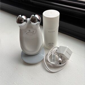 NuFACE Trinity Facial Toning Device with Activator Gel - White